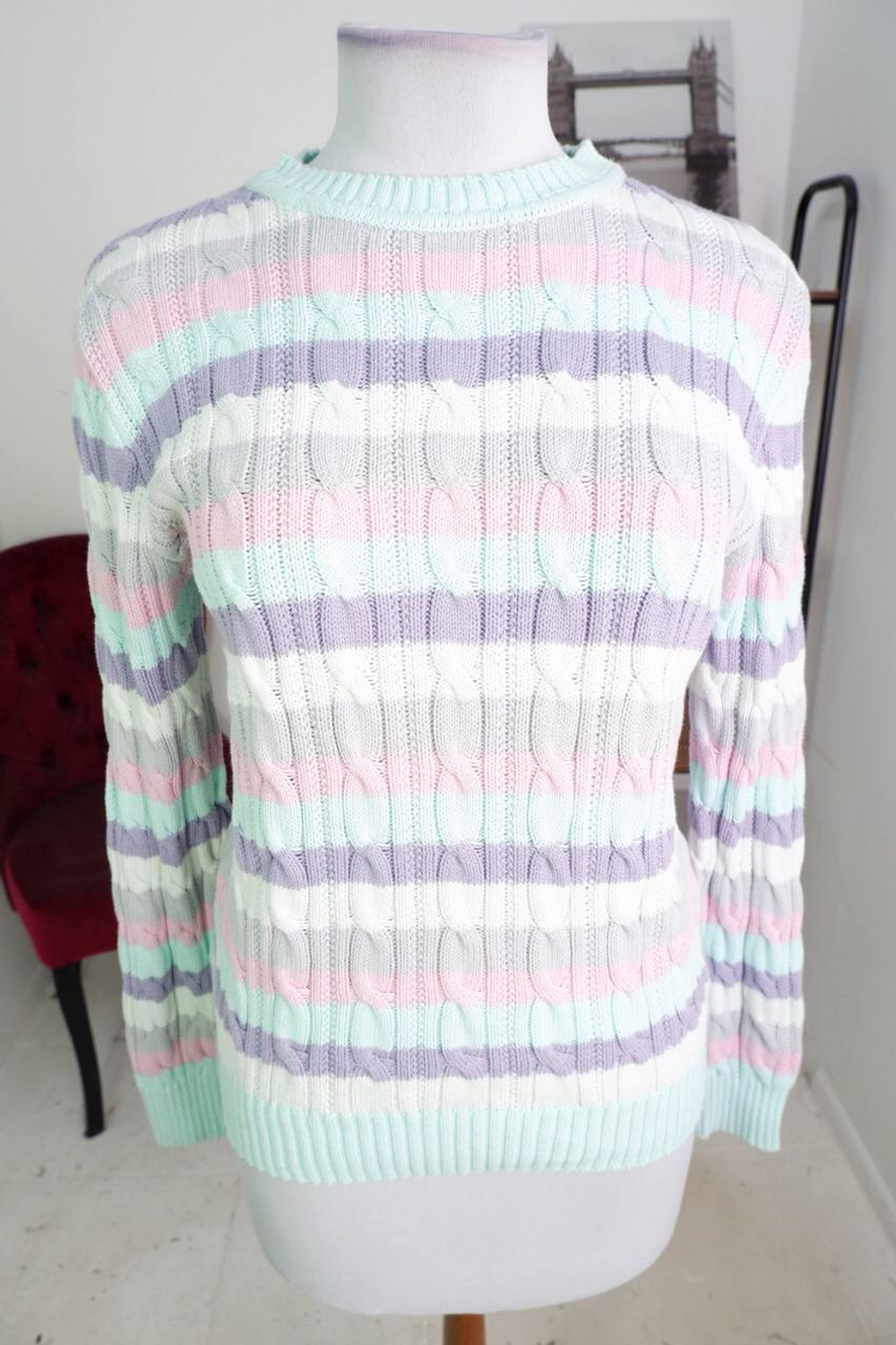 Джемпер FunDay в нежную расцветку, маркировка S, визуально на 44 размер