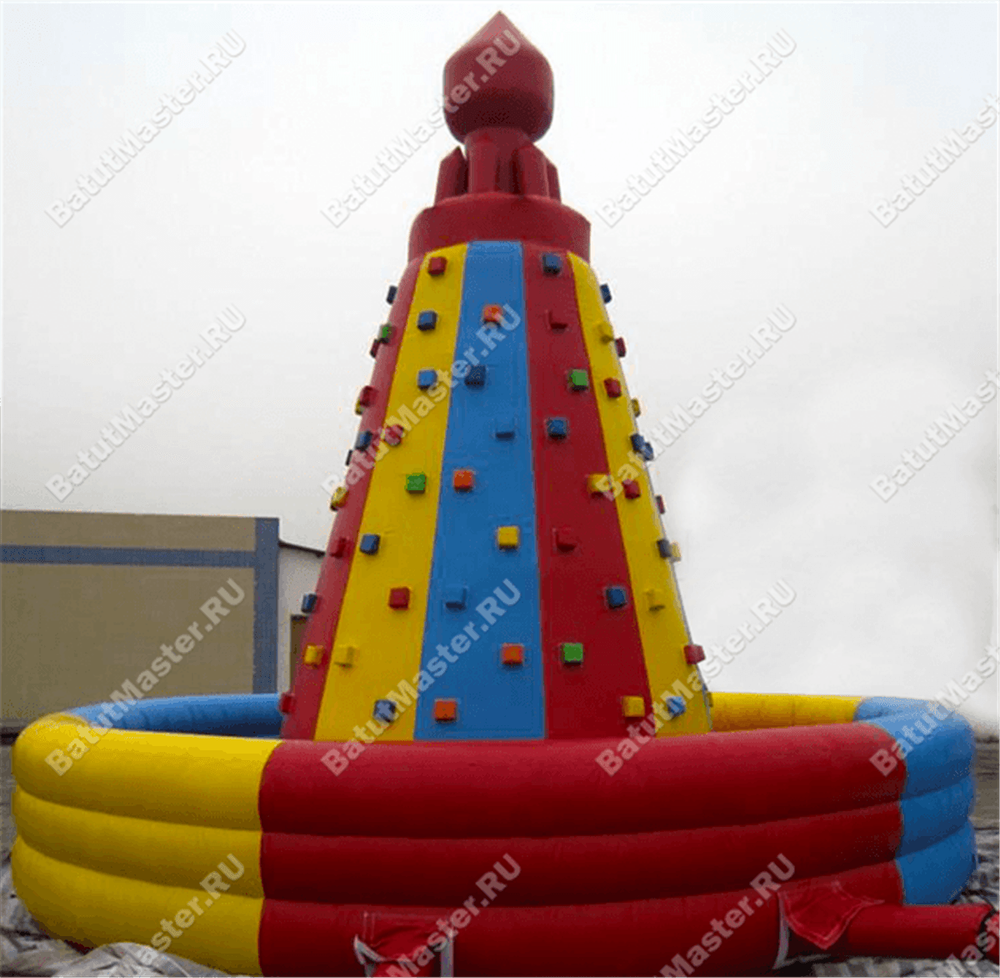 Скалодром "Покоритель вершин" 8*8*7 м