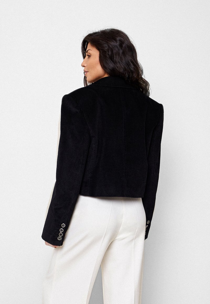 Кроп-жакет Albora