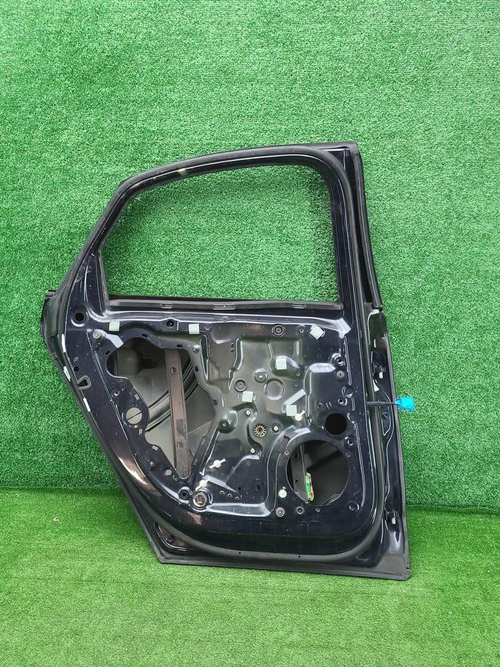 Дверь задняя левая Audi A8 3 D4 (2009-2017)