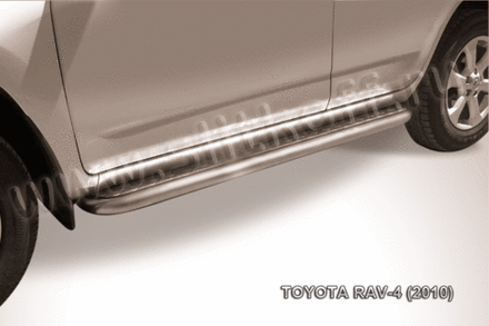 Пороги из нержавейки Toyota Rav-4 (2010-2016) d57 с алюминиевым листом (черный цвет)