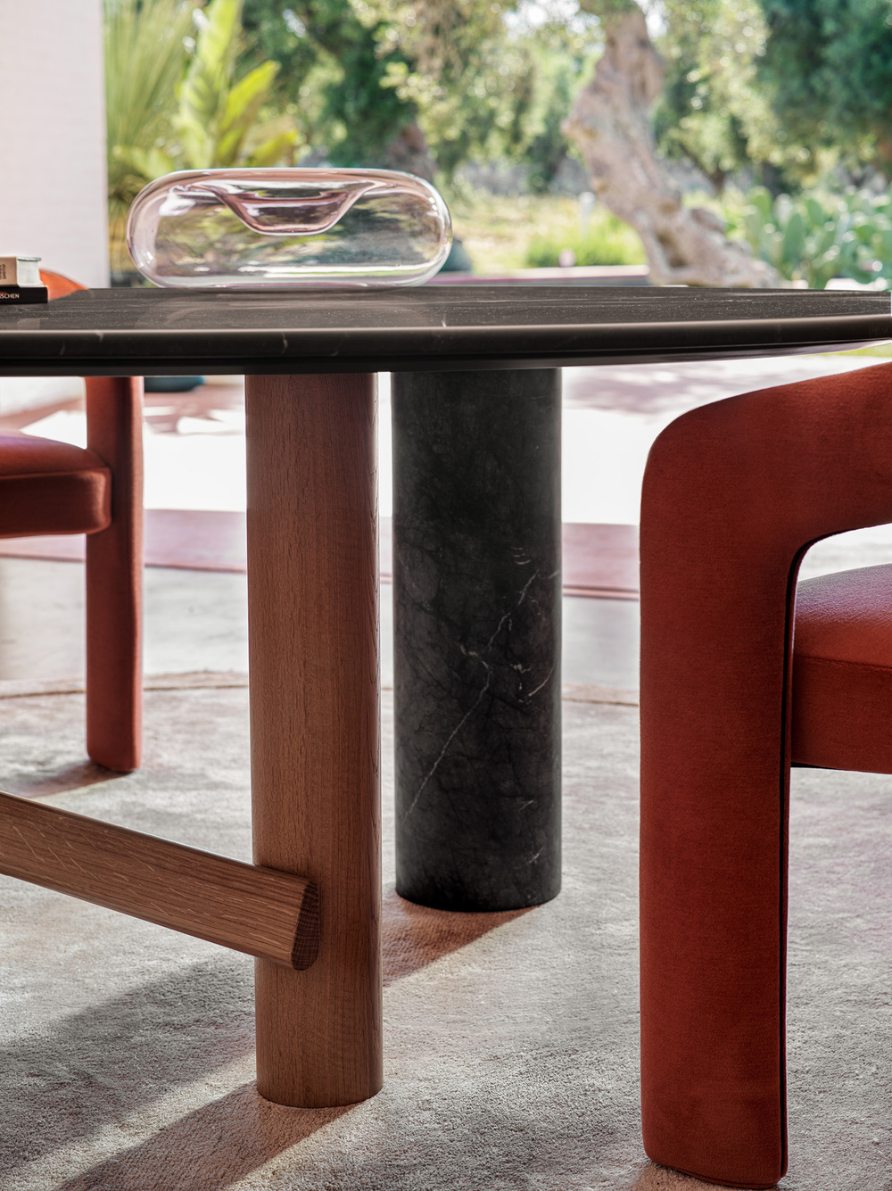 Стол Cassina SENGU TABLE