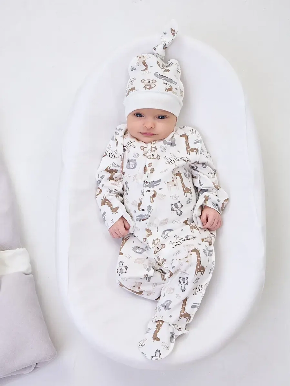 Конверт на выписку осень