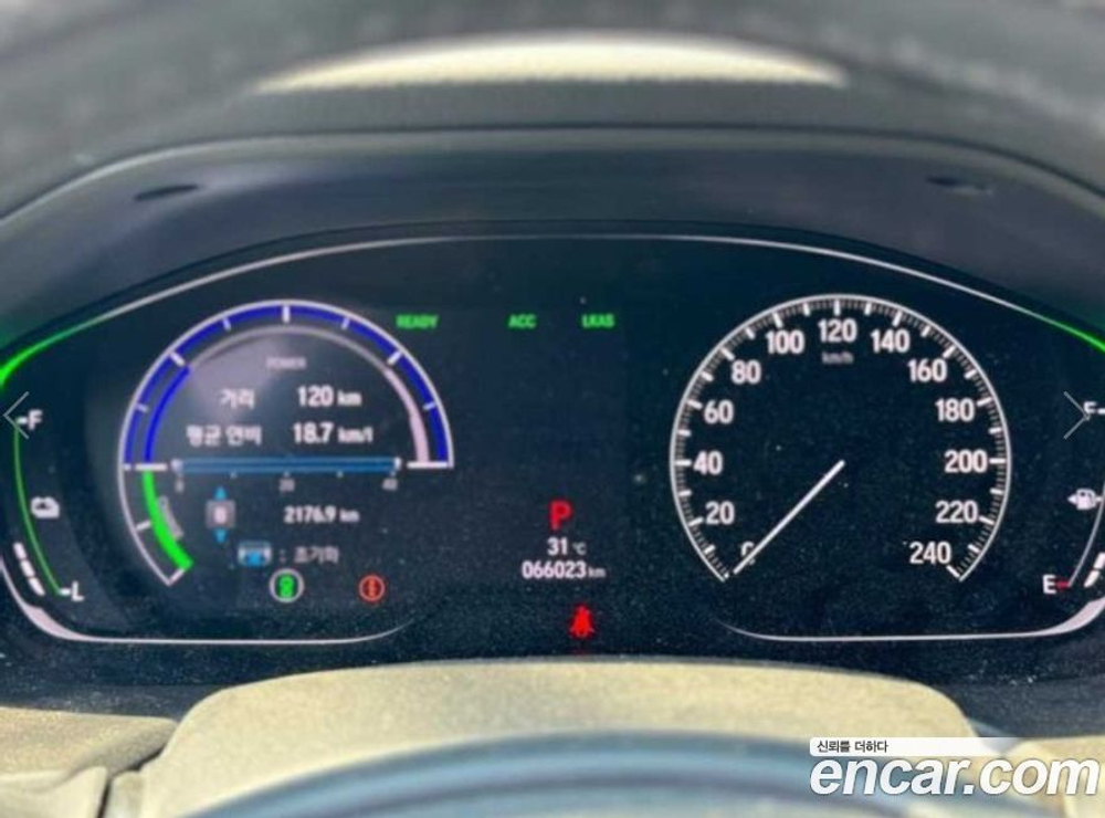 Honda Accord 10 Generation 2.0 Hybrid Touring (12.2019)