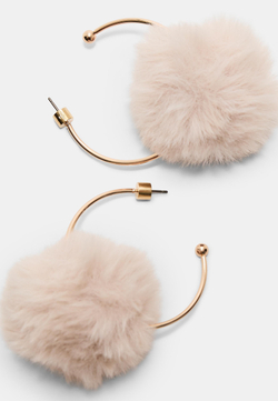 STRADIVARIUS Серьги-кольца с помпоном из искусственного меха, экрю