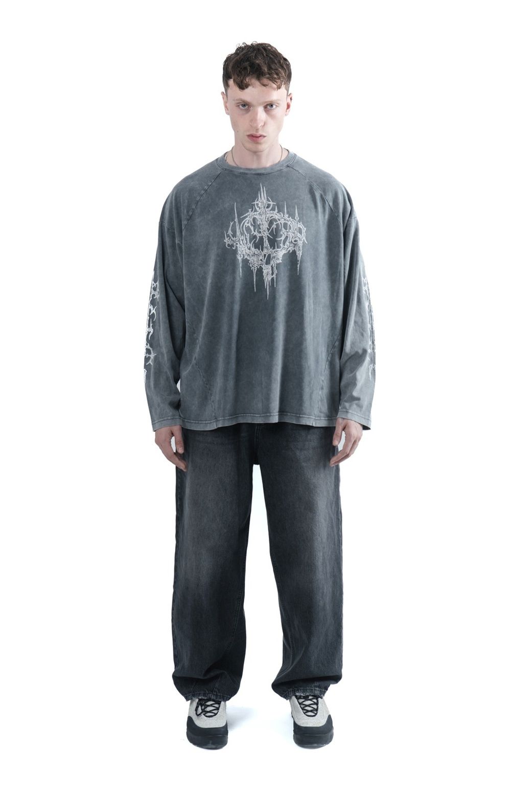 Лонгслив Issaya x Volchok Ghost Castle серый