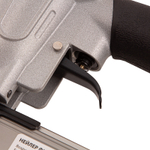 Нейлер финишный, шпилькозабивной пистолет, пневматический, гвоздь 23GA D 0.64 мм длина 10-30 мм Matrix