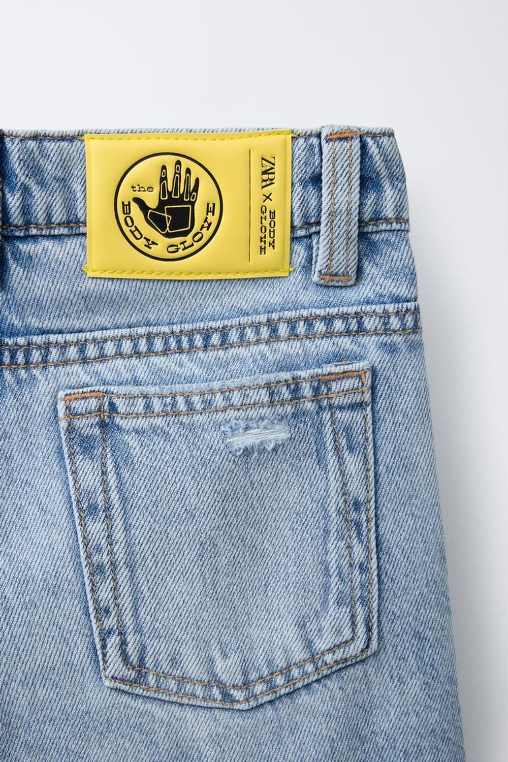 ZARA X BODY GLOVE ® ДЖИНСОВЫЕ ШОРТЫ-БЕРМУДЫ, ГОЛУБОЙ