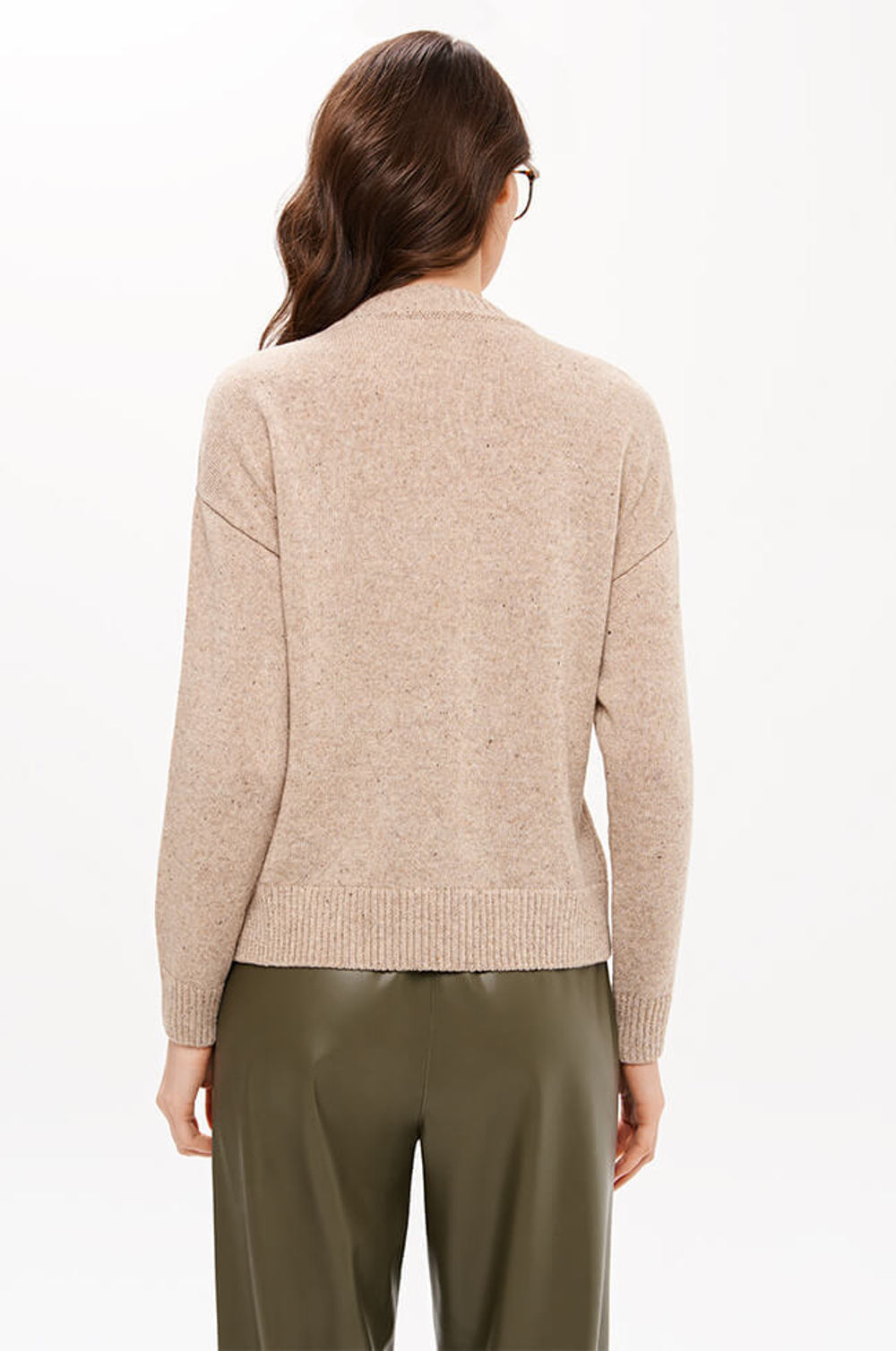 23365 Джемпер женский (бежевый)