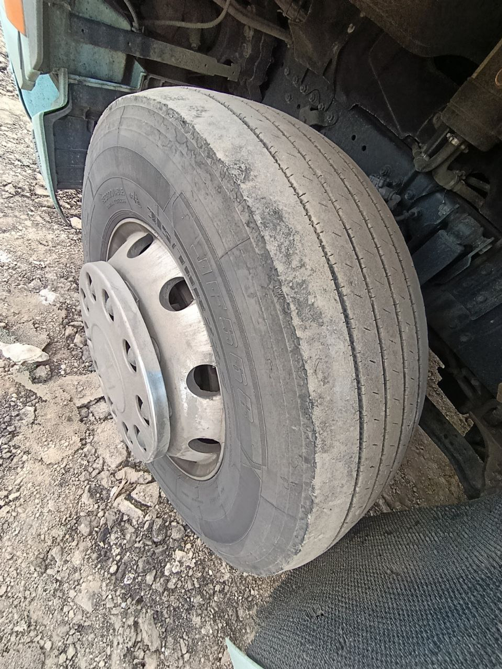 Shacman (Shaanxi) SX* 4x2 Седельный тягач SX4188YY381 (Дизельный, 12,5 л, 473 л.с., МТ)