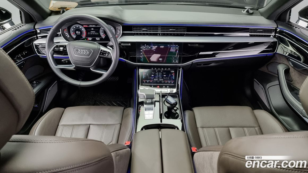 Audi A8 (D5) 55 TFSI Quattro LWB (12.2021)