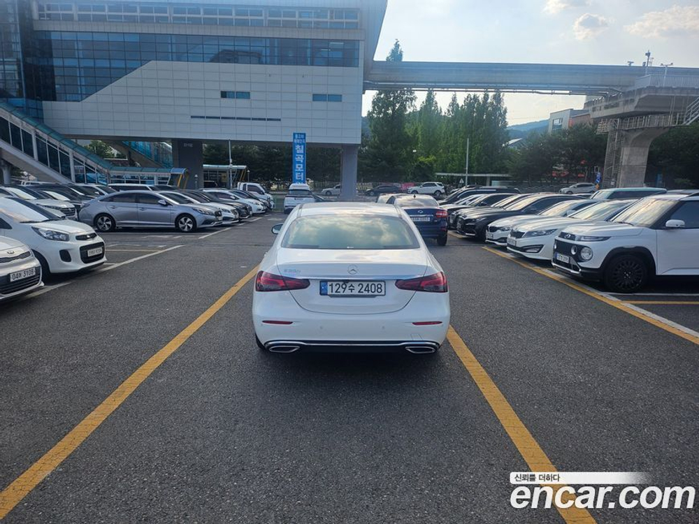 Mercedes-Benz E-Class W213 E250 Avangarde (04.2021)