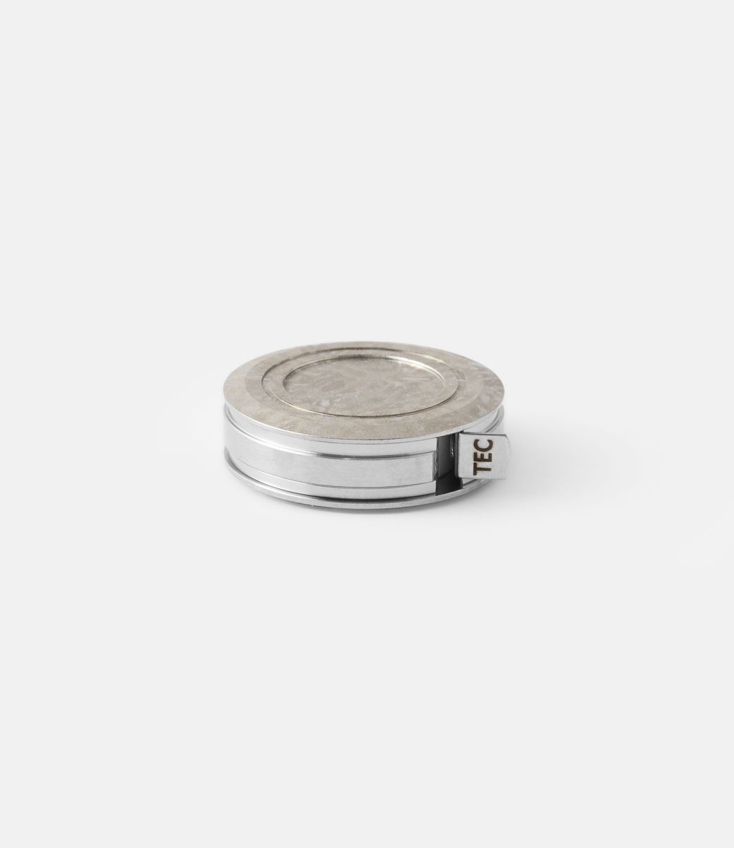 TEC Ti-Tape White Frost Damascus — мини-рулетка из титана