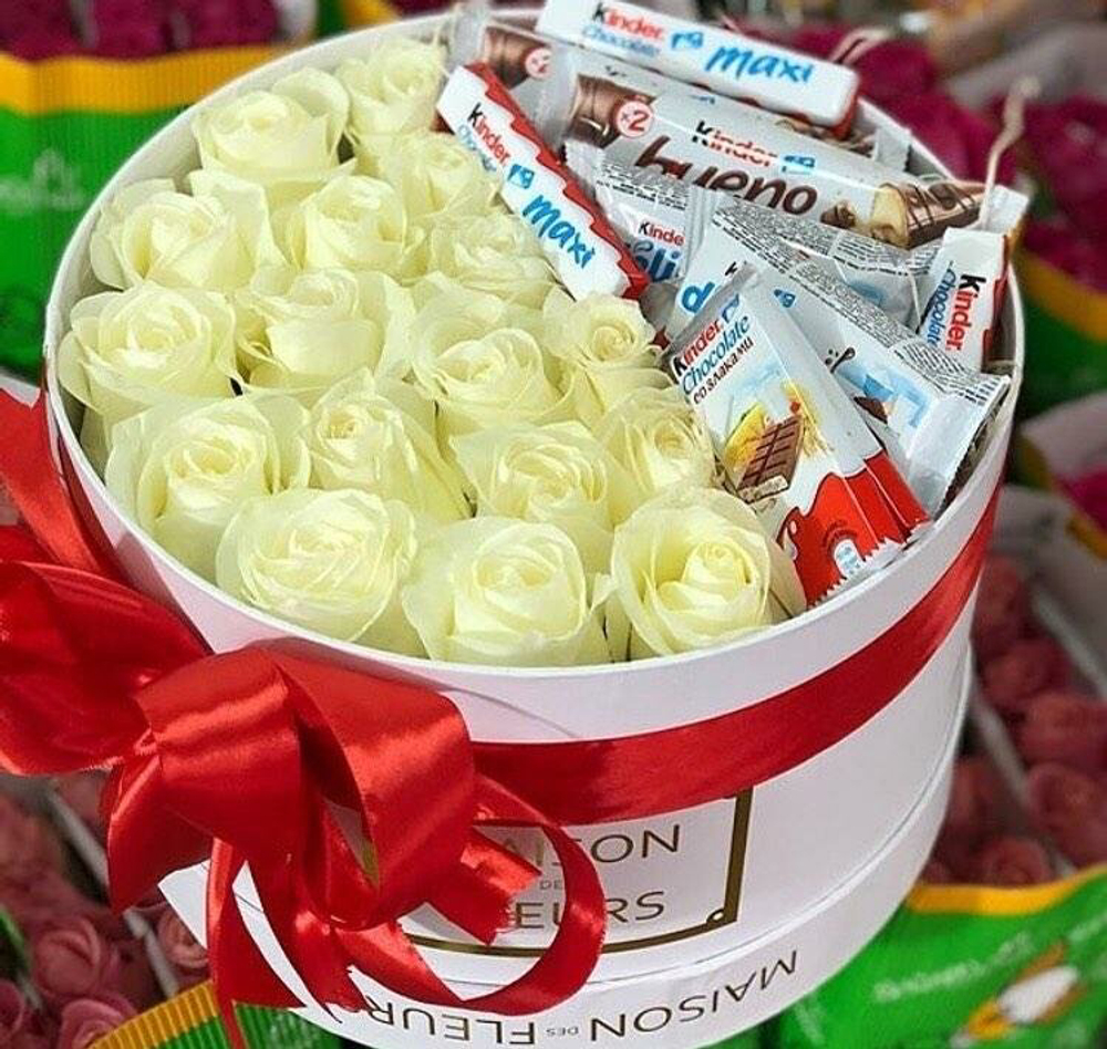 Коробка с киндер Идеальный подарок 💝