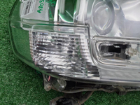 Фара правая Land Cruiser 200 (2015-2021) LED