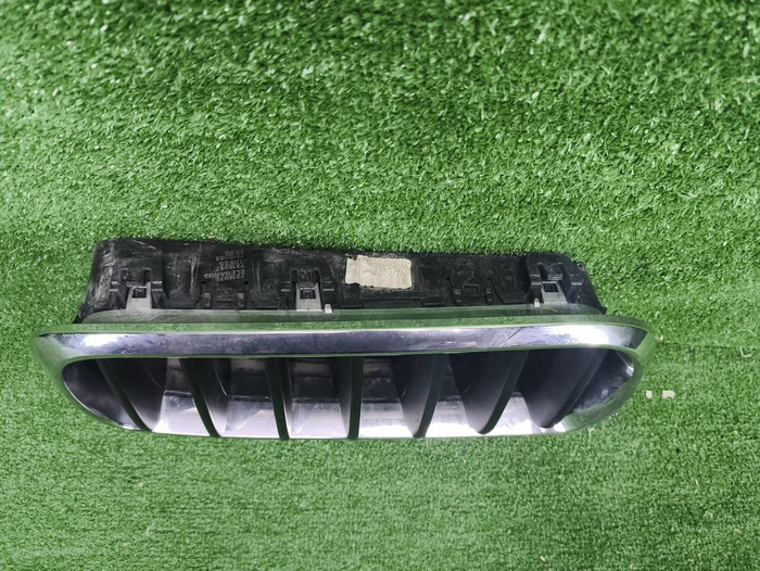 Решетка радиатора левая BMW X5 F15 X6 F16 (13-18)
