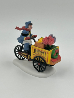 Фигурка Доставщик на велосипеде Department 56