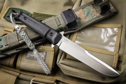 Нож Kizlyar Supreme TRIDENT D2 SW BKH CAMO (StoneWash, Black Kraton Handle, Camo MOLLE Sheath)