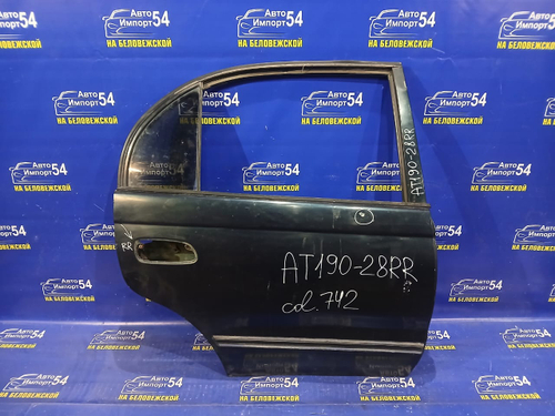 Дверь задняя правая TOYOTA CARINA E 1992