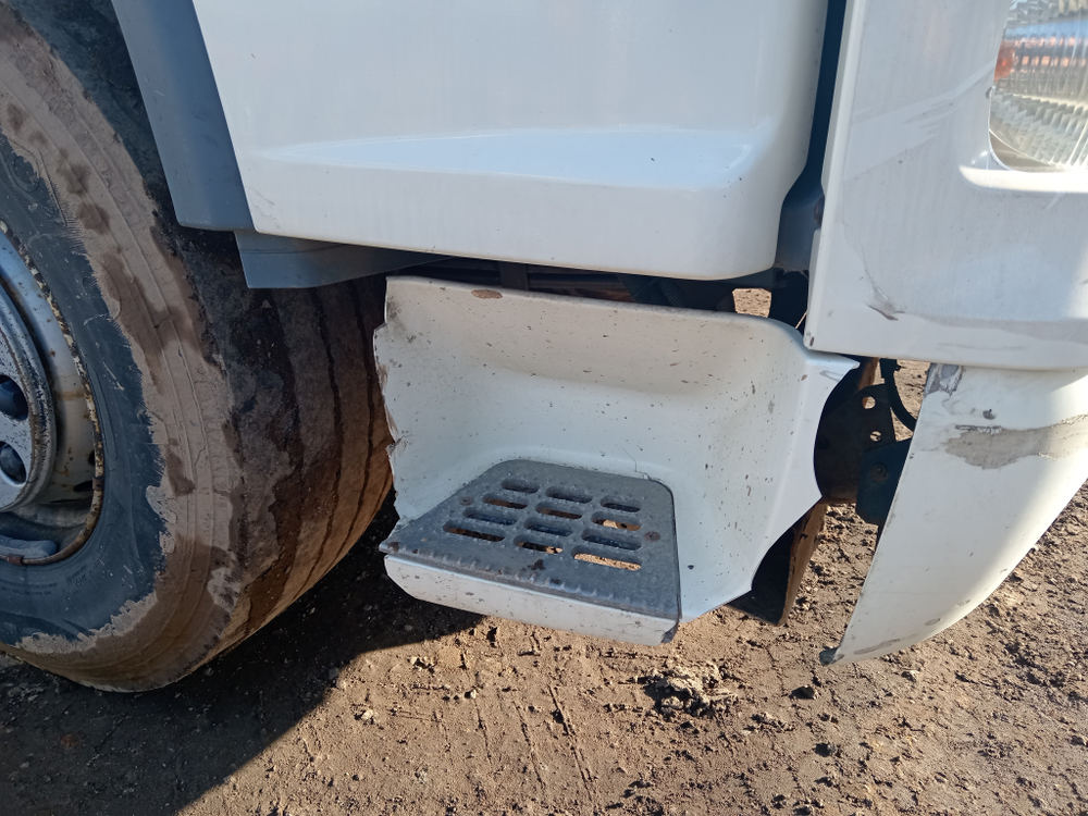 DAF XF 4x2 Седельный тягач FT XF 105 410 (Дизельный, 12,9 л, 408 л.с., АТ)