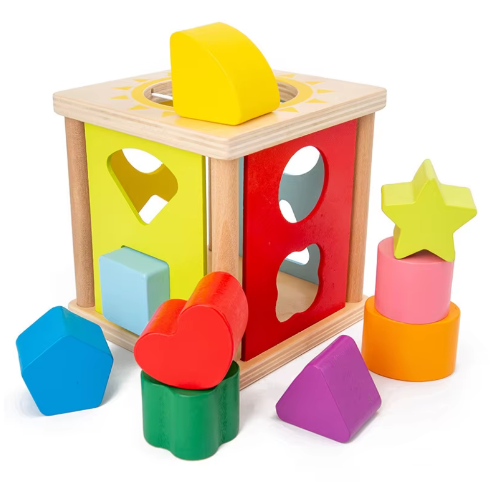 Деревянный кубик Сортер