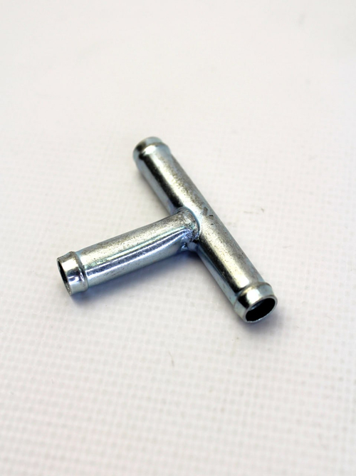 Фитинг переходник для трубок 8-8-8 (тройник, металл, угол 90)