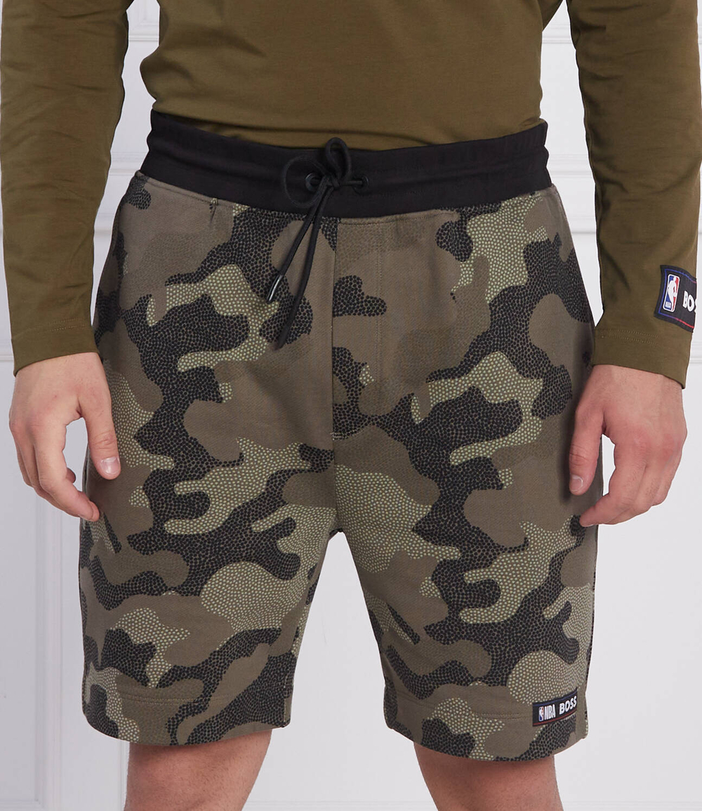 шорты boss x nba slam_camo BOSS ORANGE - зеленый(50477471)