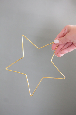 Основа для макраме Звезда металлическая 20 см, цвет золотистый, неразъемная /основа для декорирования и ловца снов