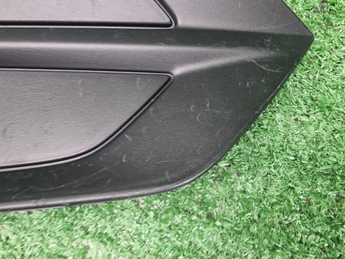 Решетка переднего бампера RH Volvo XC60 2 (17-21)