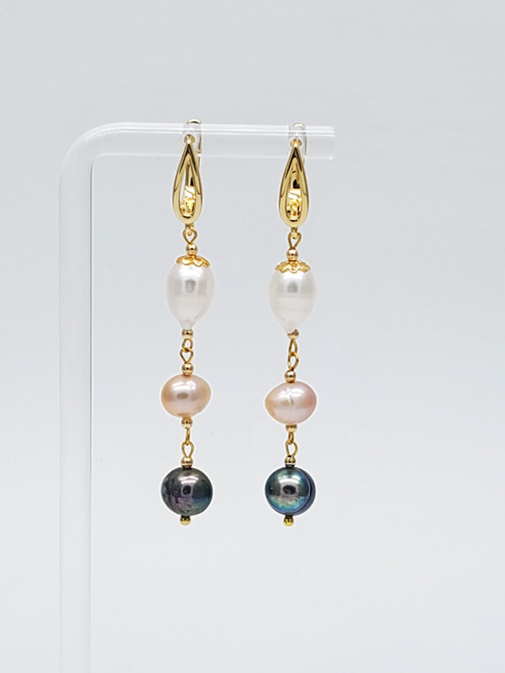 91001228 Серьги SELENA PEARLS