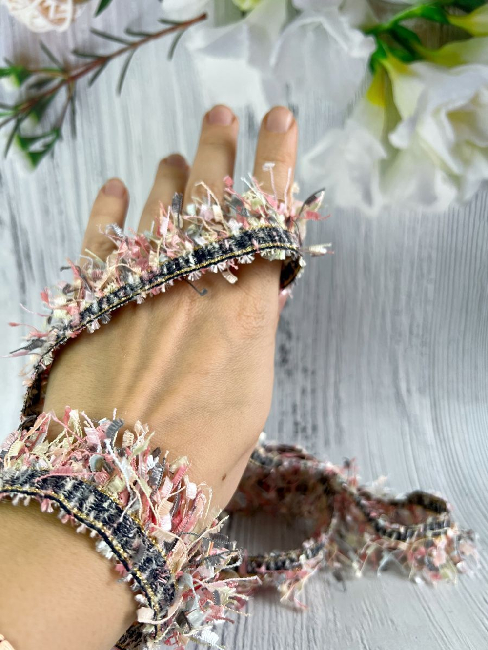 Тесьма с бахромой твидовая букле травка 35мм (1,5м в уп)