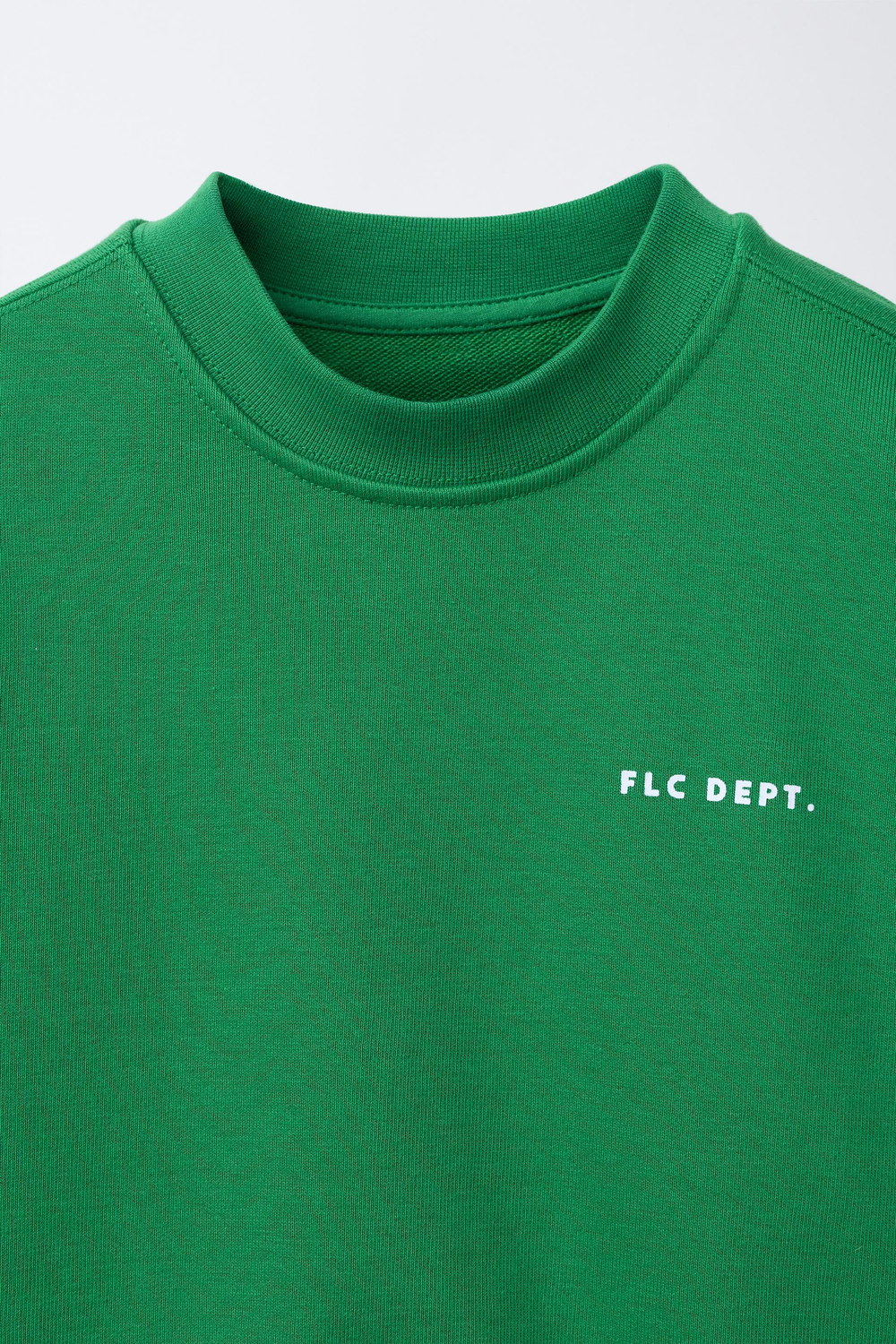 ZARA ТОЛСТОВКА С КОРОТКИМИ РУКАВАМИ И РЕЛЬЕФНОЙ НАДПИСЬЮ, ЗЕЛЕНЫЙ