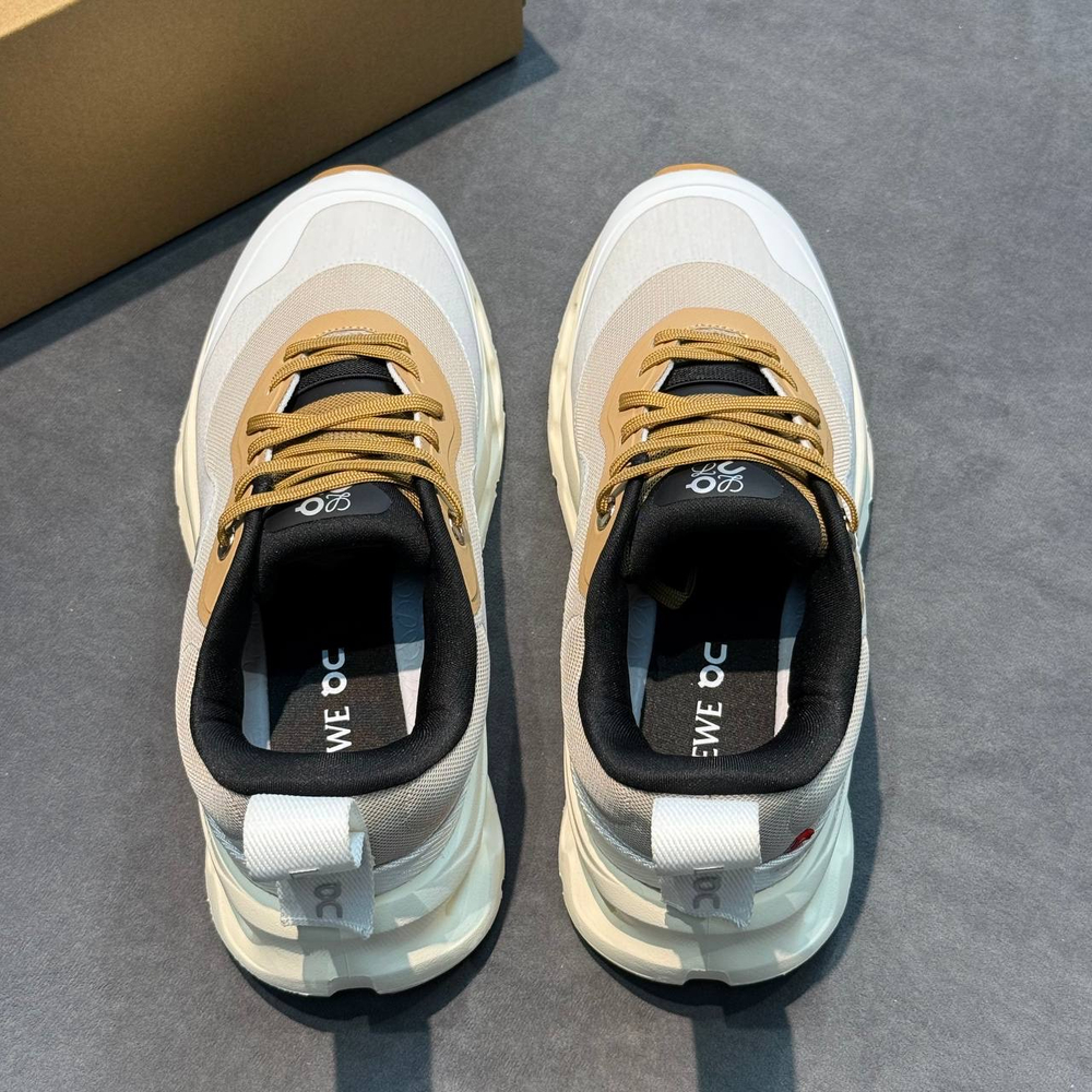 Кроссовки Loewe