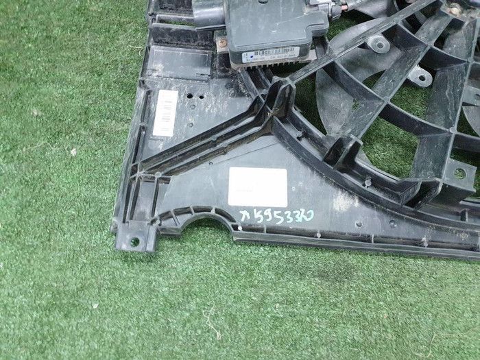 Диффузор с вентилятором Jaguar F-PACE (2016-н.в.)