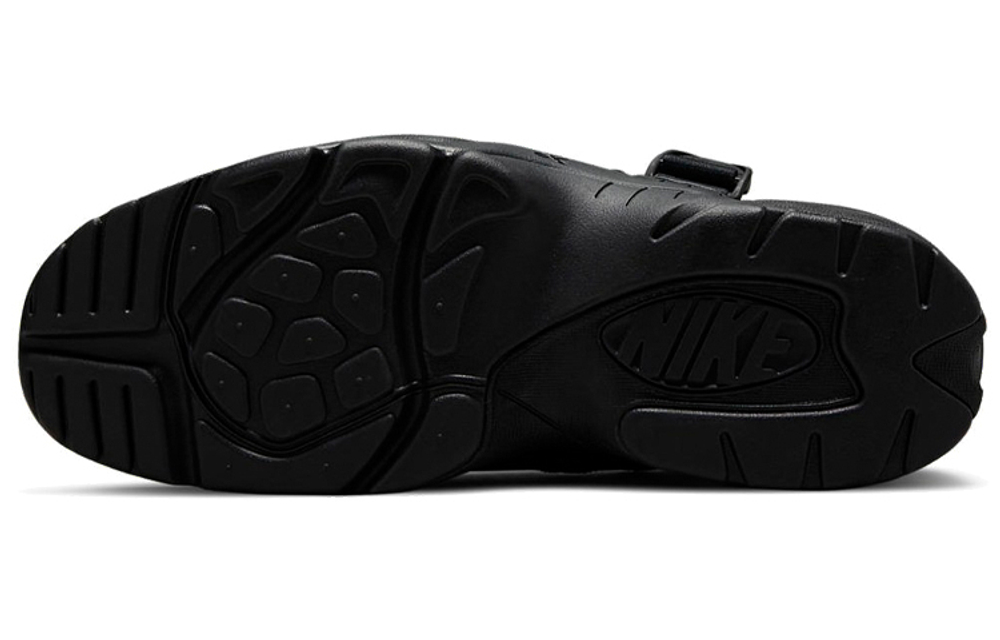 Кроссовки Comme Des Garons X Nike Air Carnivore