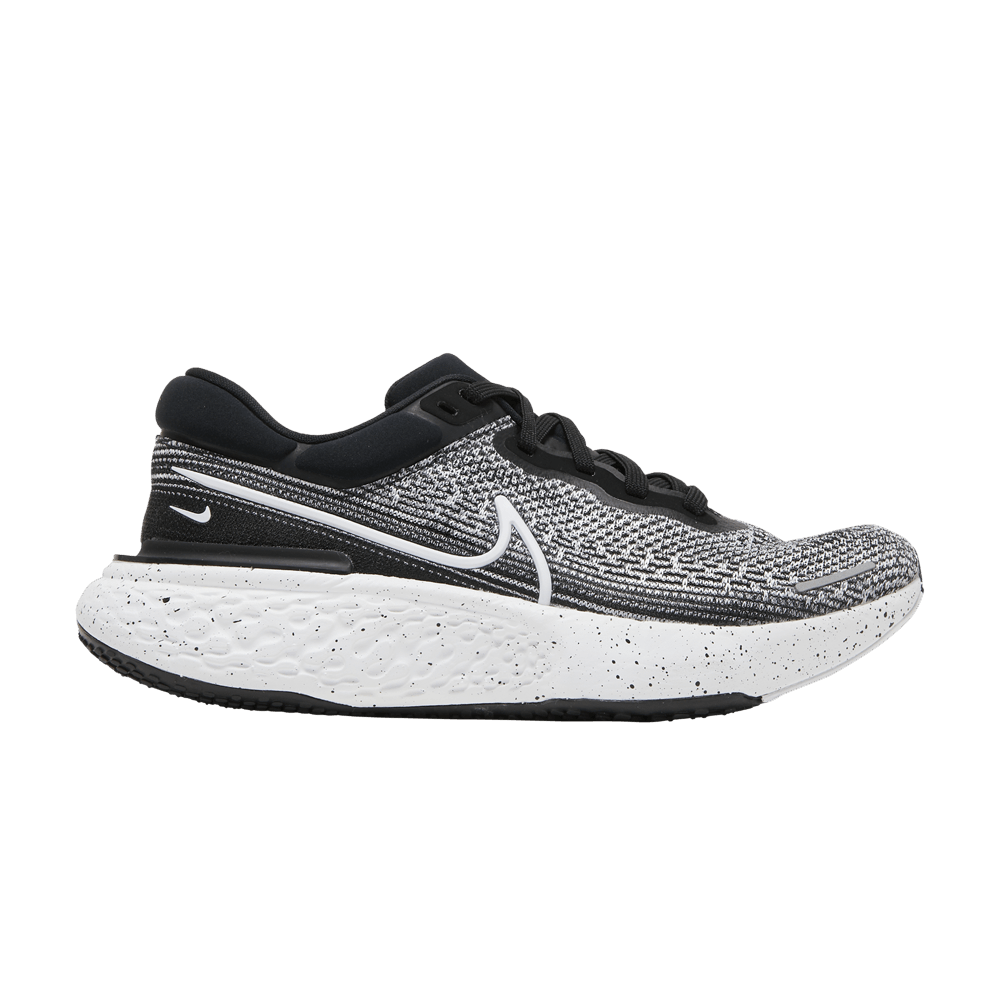 Кроссовки Nike Invincible Run 1 Flyknit