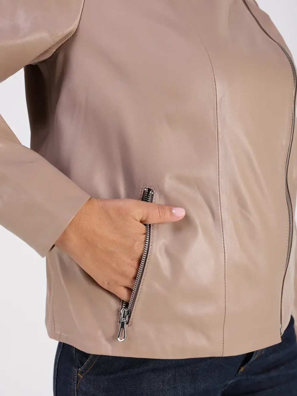 Кожаная куртка демисезонная косуха