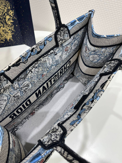 Christian Dior Book Tote 36 cm