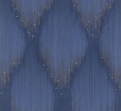 Papis Loveday Fashion Icon