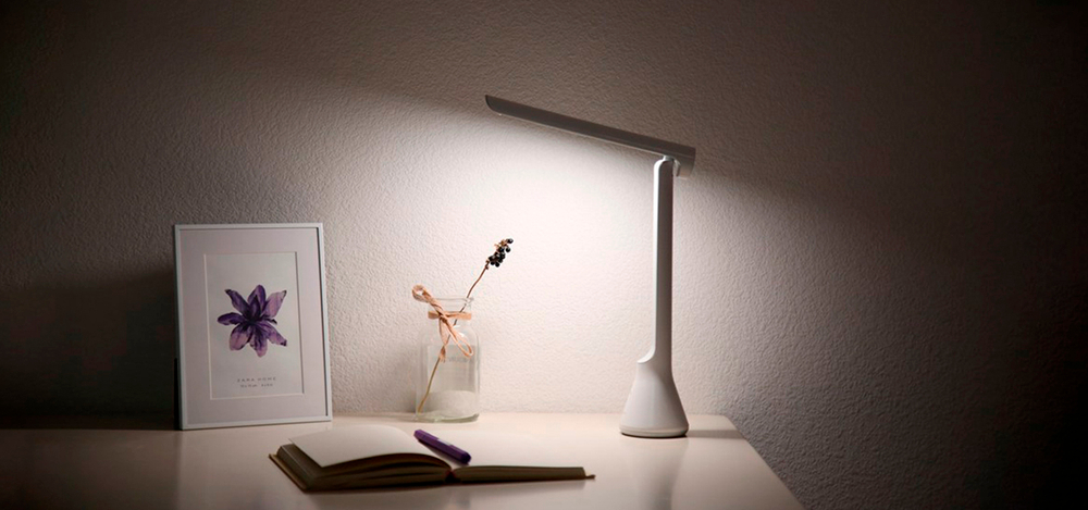 Xiaomi Yeelight Charging Folding Table Lamp