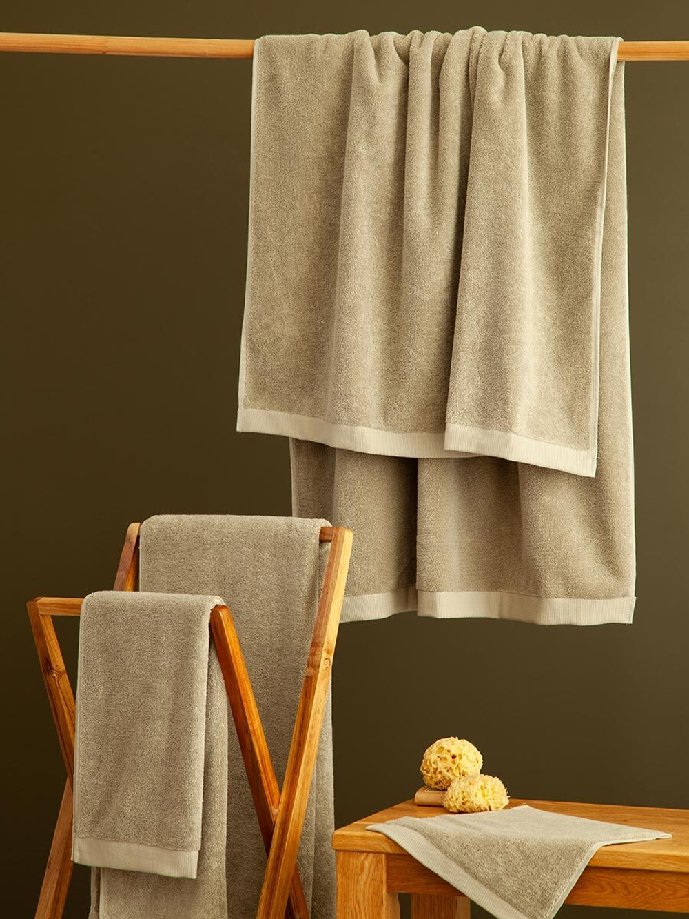 Полотенце для рук бежево-серого цвета из коллекции essential, 50х90 см