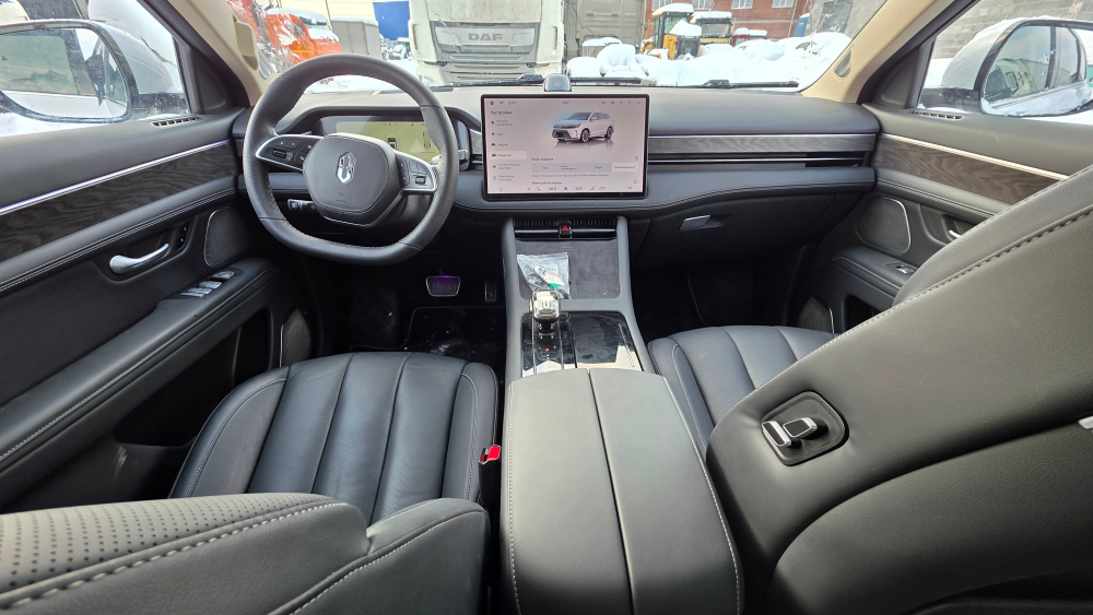 AITO M7 Luxury (449 л.с.)