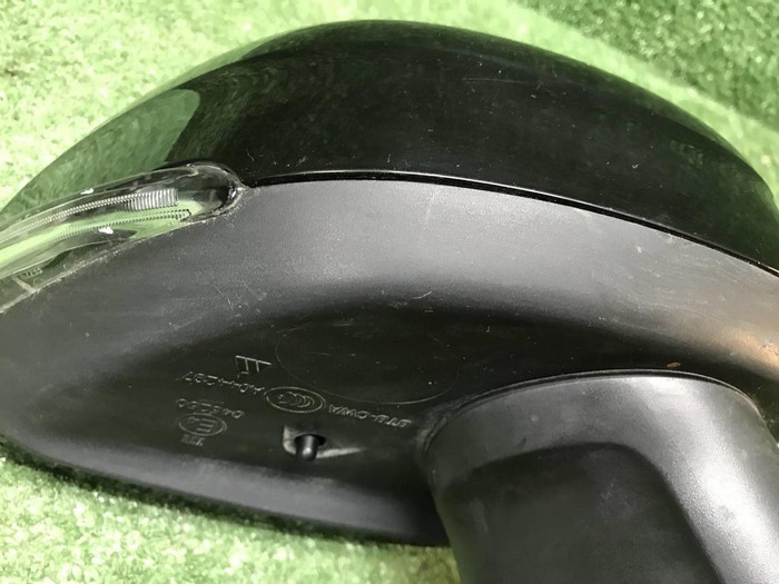 Зеркало правое Volvo XC60 2 (2017-н.в.) 12 конт.