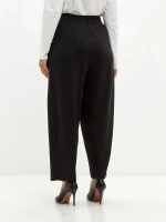 Брюки бананы со стрелками черный