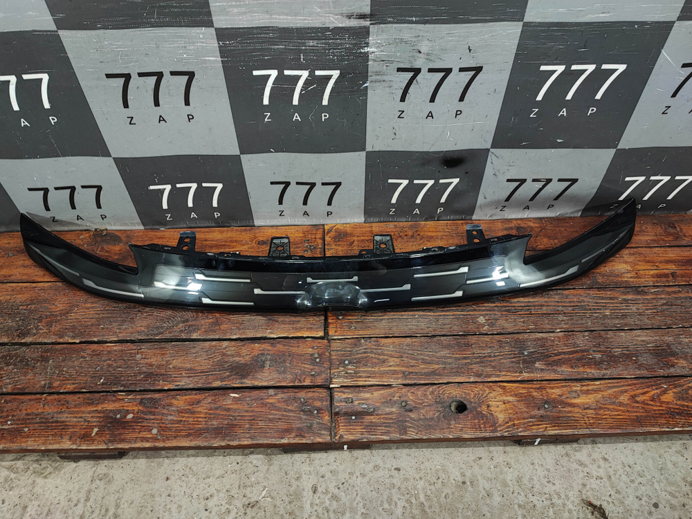 Накладка решетки радиатора Changan CS55PLUS Б/У Оригинал S203F2805010100AA