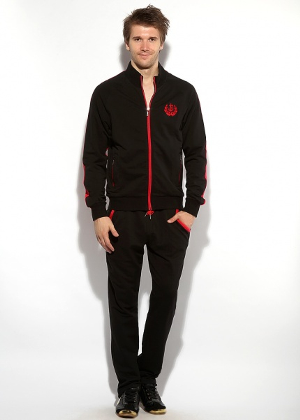 спортивный костюм