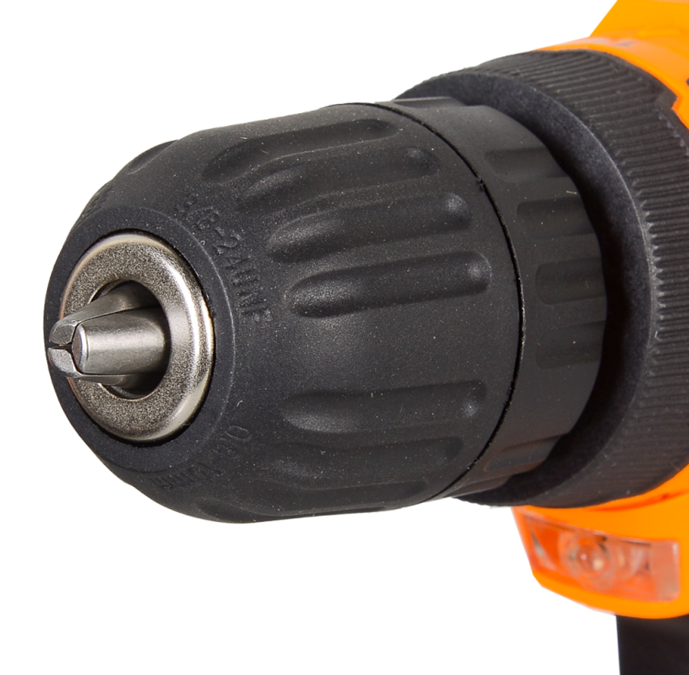 Дрель-шуруповерт Вихрь ДА-12Л-2КН с набором инструментов