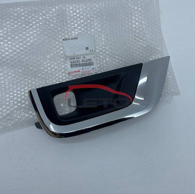 Оправа туманки правая (светлый хром) 52030-60200 5203060200