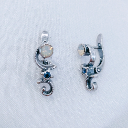 "Пикадилли" серьги в серебряном покрытии из коллекции "Винтаж" от Jenavi с английским замком