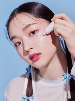 FEEV Сияющая сыворотка-хайлайтер Hyper-Fit Shimmering Serum Peach Fairy